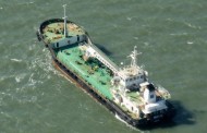 somali pirates hijack first commercial ship since 2012